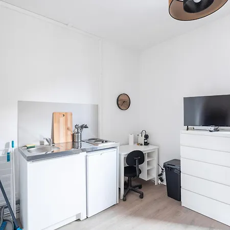 Cosy Proche Centre & Gare Апартаменты Амьен